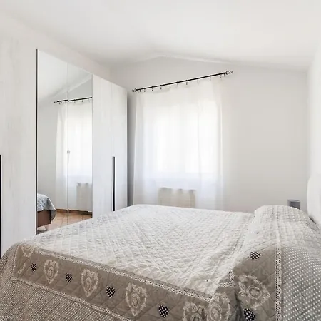 בית נופש -5 Minutes From The Sea-wifi-parking *